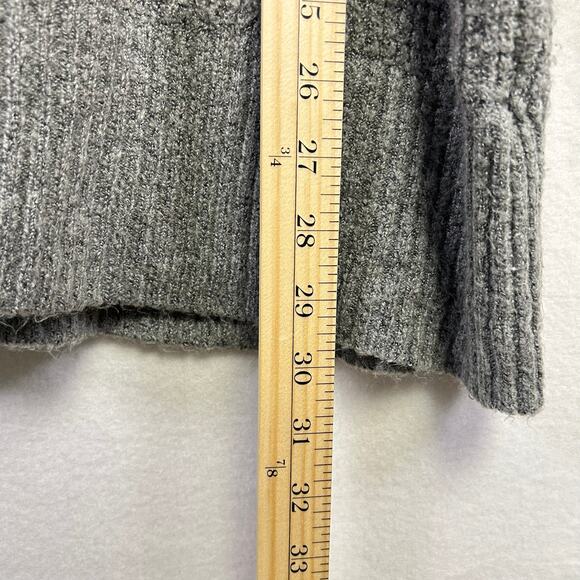 Normcore American Eagle Turtleneck Sweater Size XL - Casual Chic Minimalist‎ - Picture 5 of 9